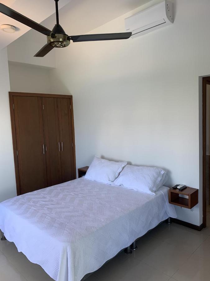 Apartamento Mirador Del Laguito Cartagena エクステリア 写真